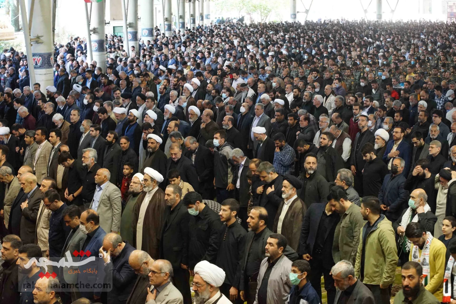 گزارش تصویری حاشیههای نمازجمعه امروز تهران در روز قدس — تصویر 59