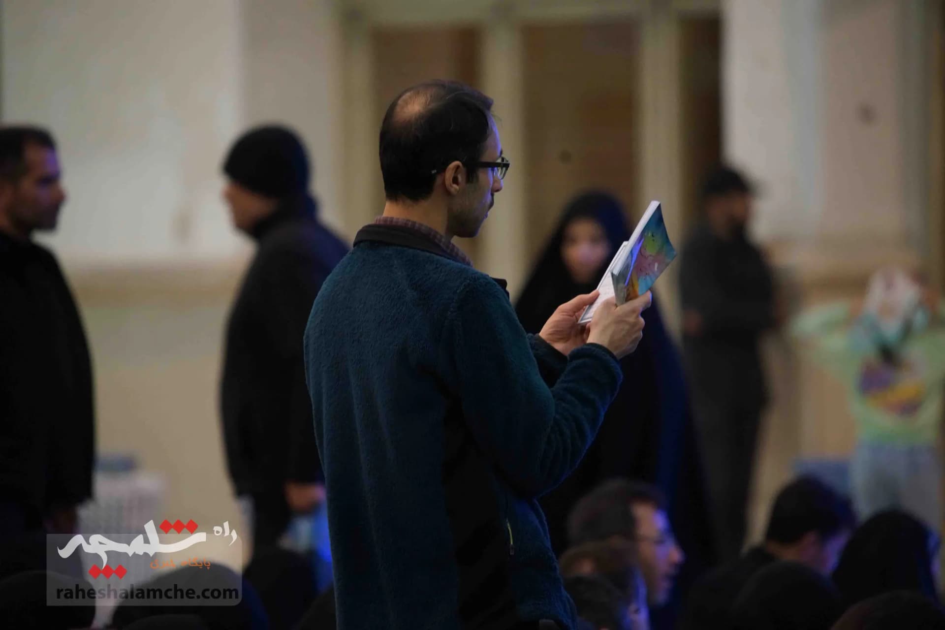 مراسم اولین شب از لیالی قدر برگزار شد — تصویر 30