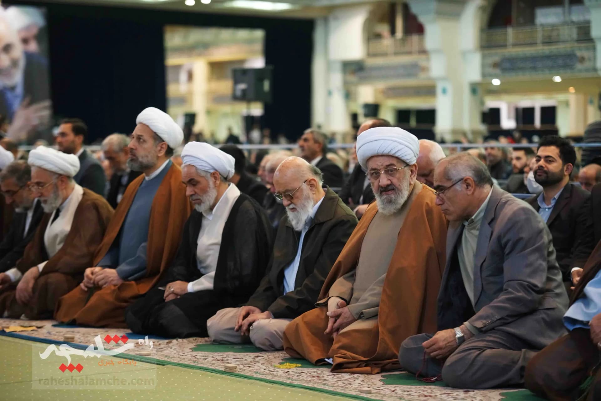 اولین نمازجمعه امسال در ماه مبارک رمضان +تصاویر — تصویر 21