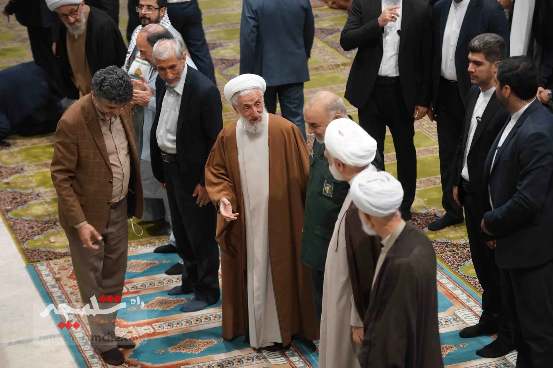 نمازجمعه تهران با حضور «شیخ زکزاکی» +تصاویر — تصویر 12