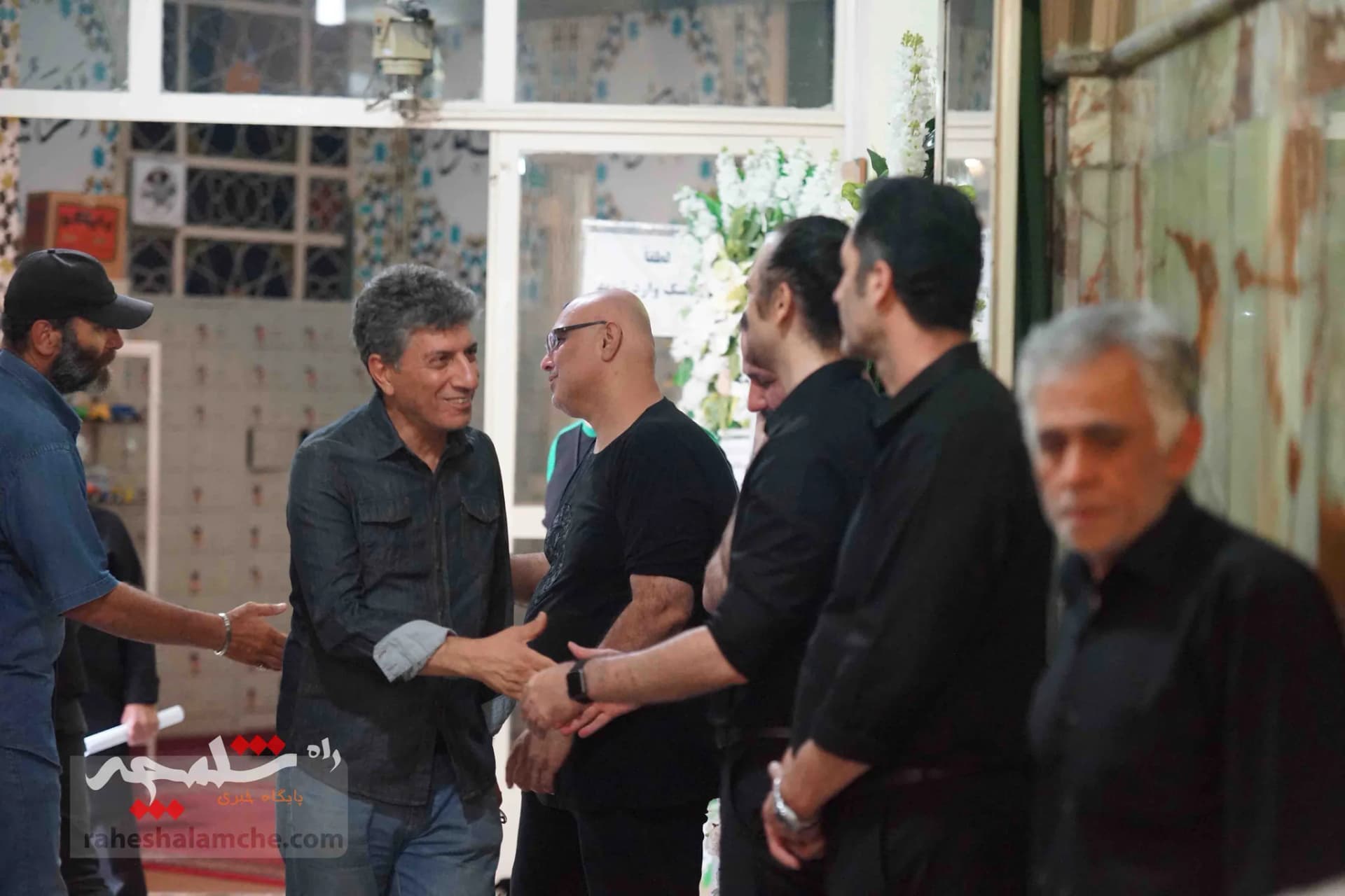 مراسم ختم «خسرو امیرصادقی» برگزار شد +تصاویر — تصویر 60