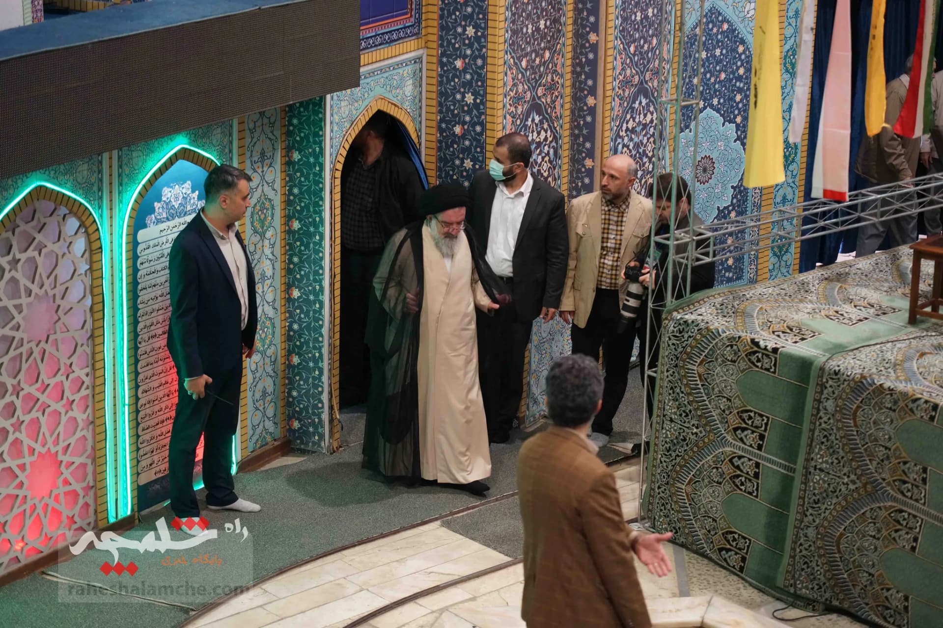 نمازجمعه تهران با حضور «شیخ زکزاکی» +تصاویر — تصویر 36