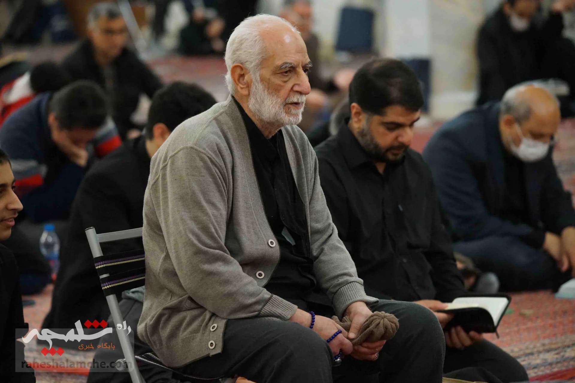 گزارش تصویری مراسم شب قدر و وداع با شهید گمنام در مدرسه عالی شهید مطهری — تصویر 5