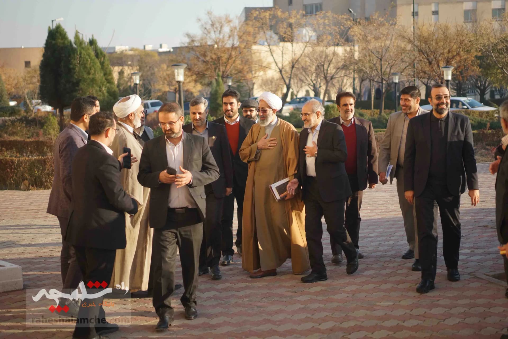 برگزاری همایش«مقاومت و جهان آینده» با حضور معاون رئیسجمهور در قزوین +تصاویر — تصویر 16