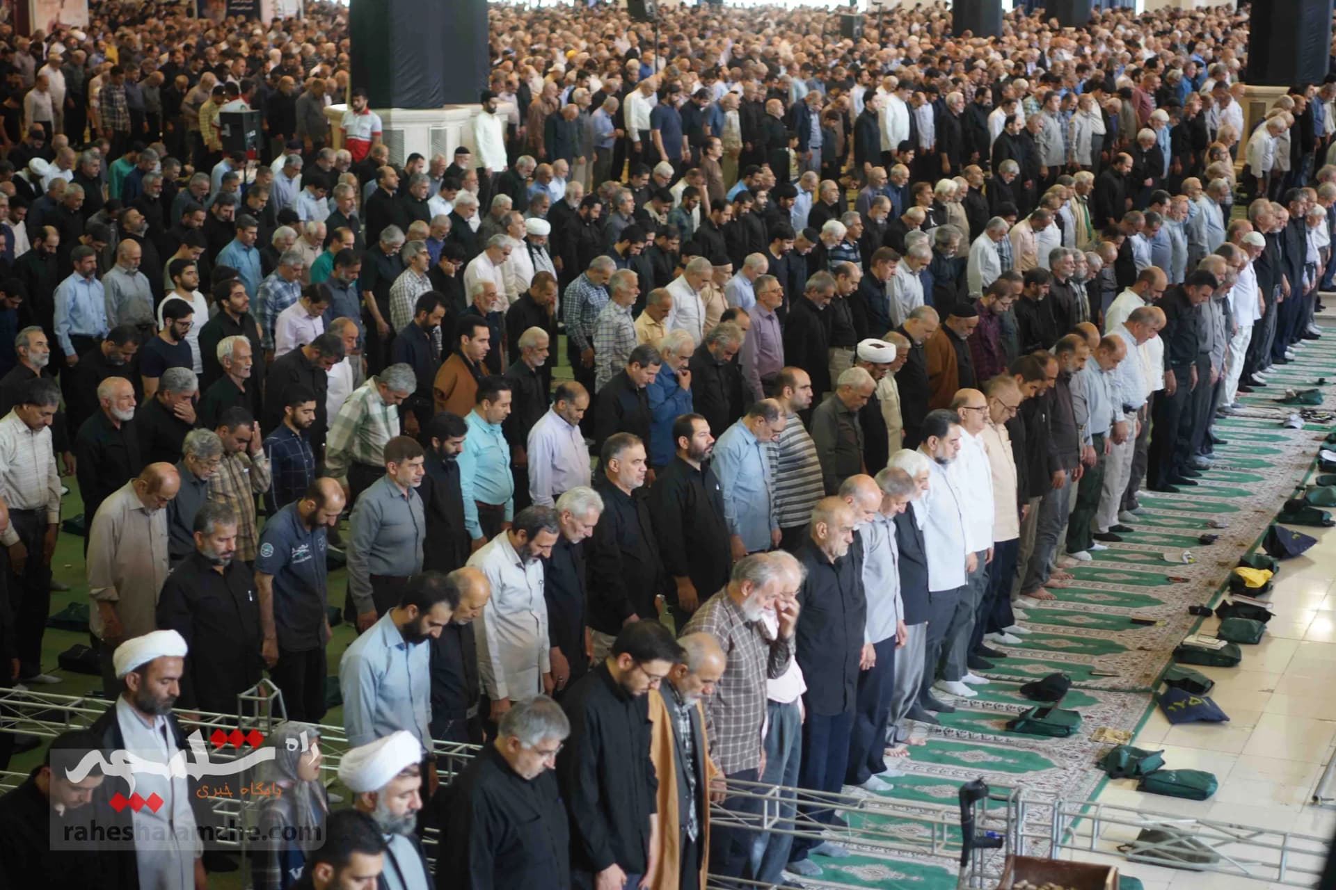 نماز جمعه امروز(20 مرداد) در تهران برگزار شد +تصاویر — تصویر 52