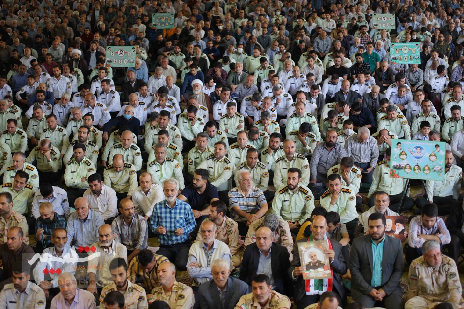 گزارش تصویری نمازجمعه تهران در هفته نیروی انتظامی — تصویر 45
