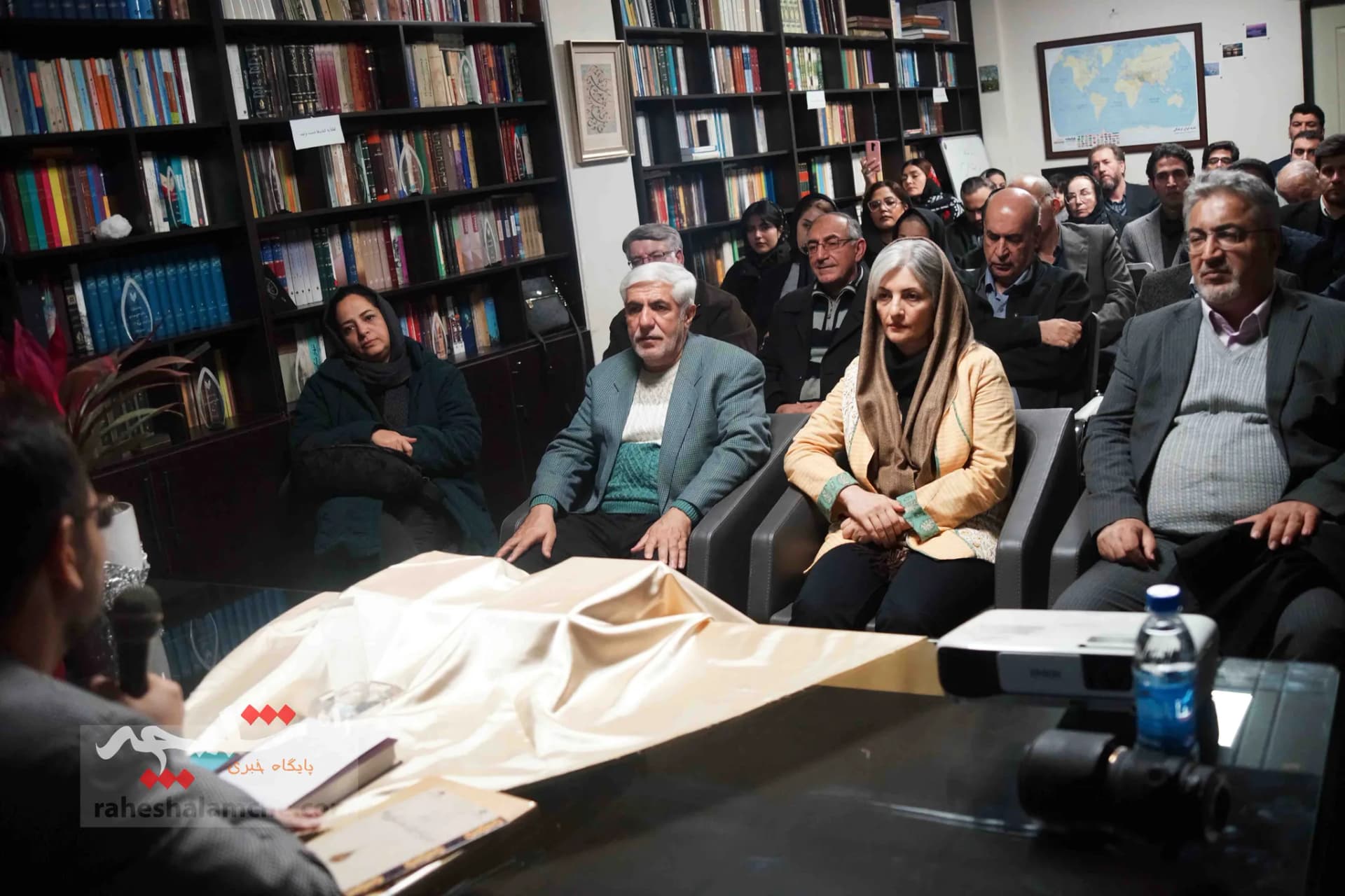 نخستین نشست «ایوار» برگزار شد +تصاویر — تصویر 36