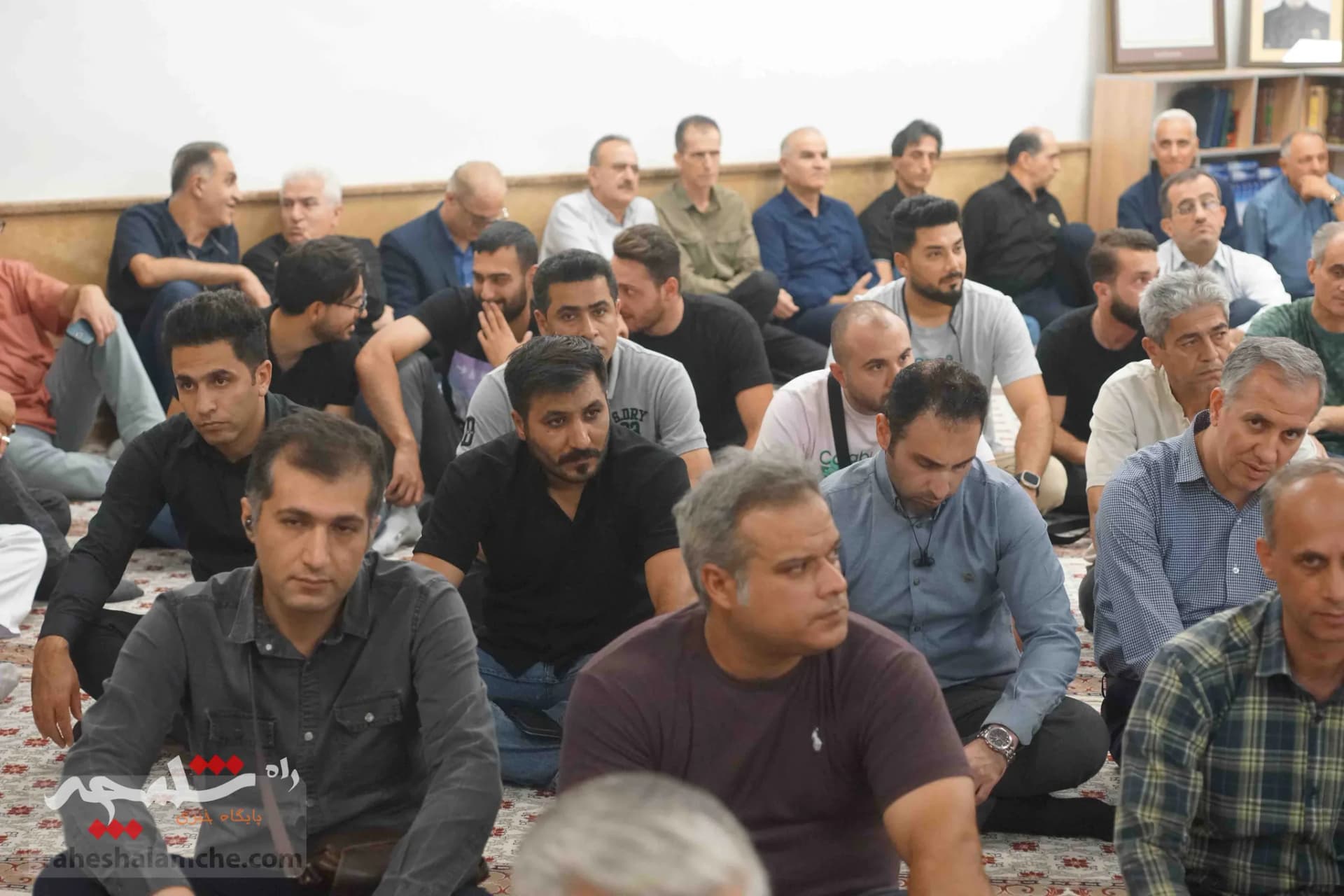 برگزاری مراسم ترحیم زندهیاد «حسین کنفی» در حوزه هنری +تصاویر — تصویر 30
