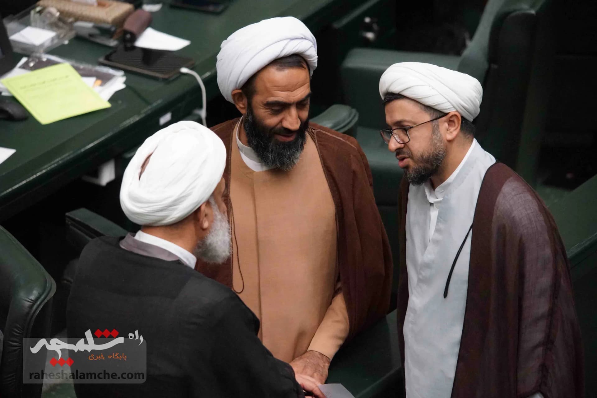 حاشیههای امروز مجلس با متفاوتترین تبلیغات انتخاباتی هیئت رئیسه مجلس +تصاویر — تصویر 56