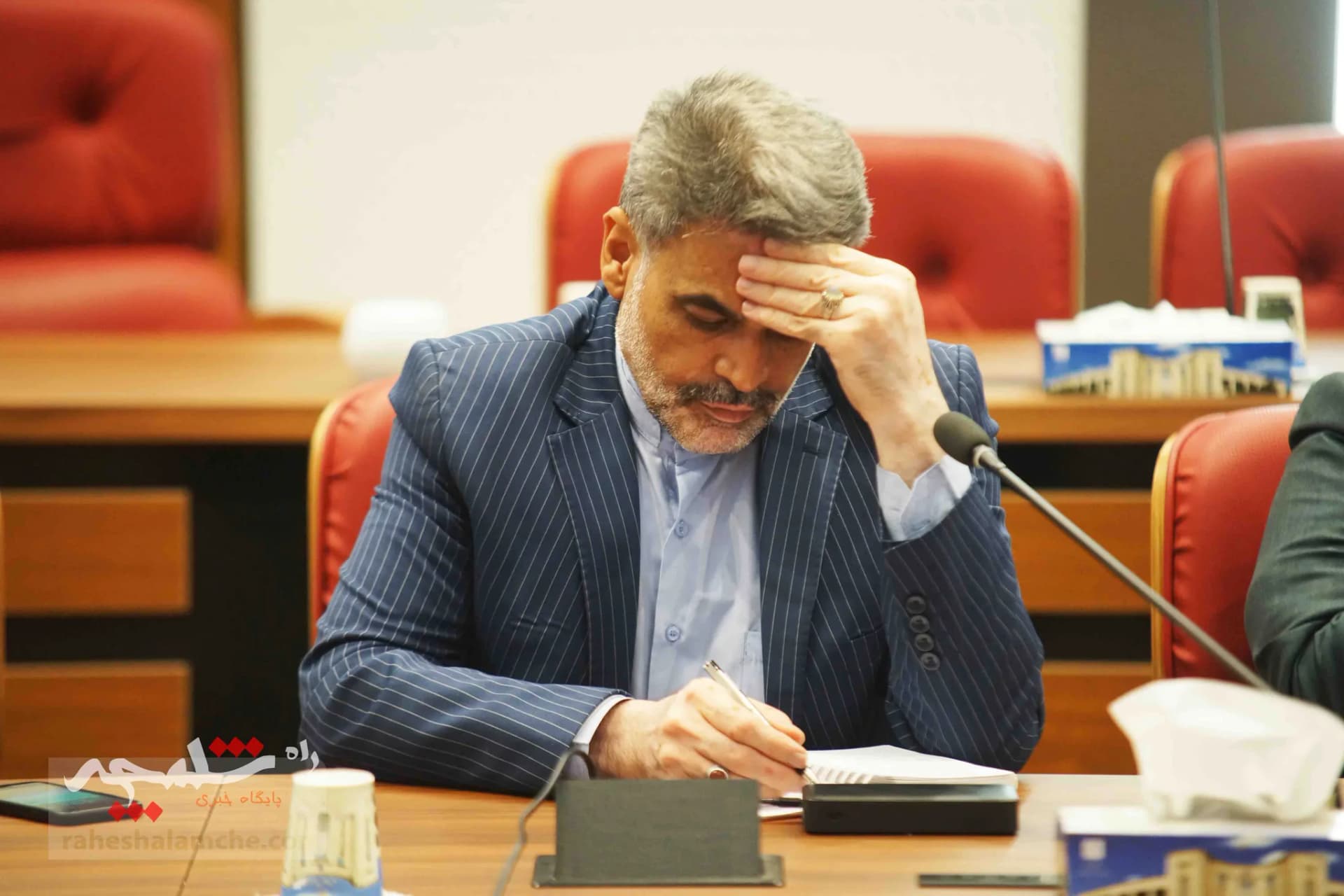 پانزدهمین نشست شورای مرکزی جمعیت اعتلای نهادهای مردمی انقلاب اسلامی +تصاویر — تصویر 15