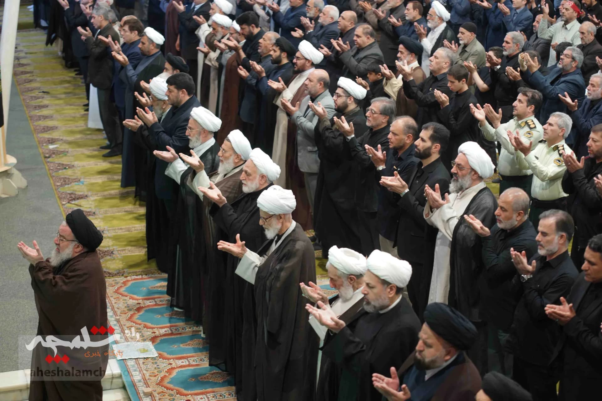 نماز جمعه این هفته تهران برگزار شد +تصاویر — تصویر 49