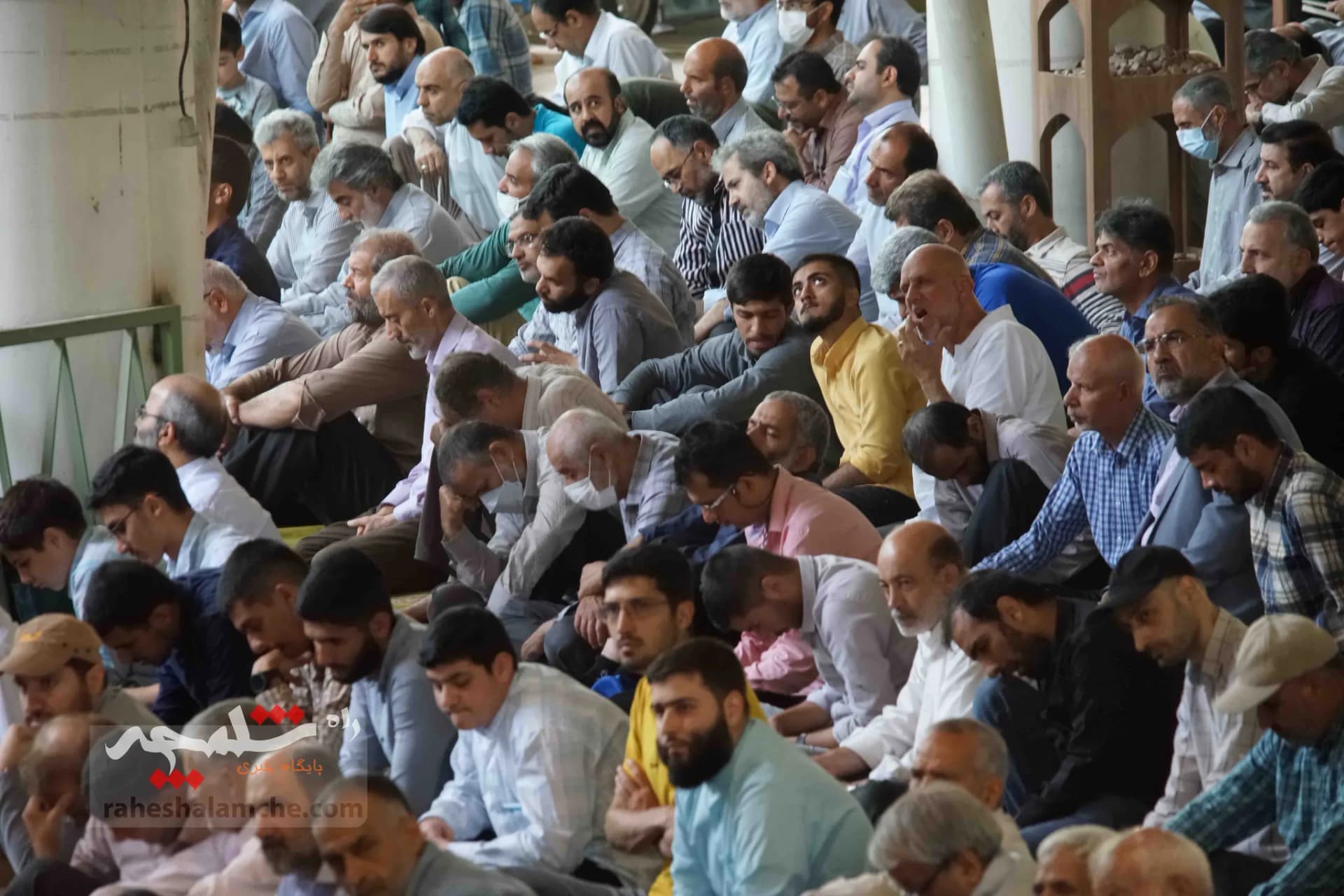 تصاویر امروز نماز جمعه تهران به امامت آیتالله خاتمی — تصویر 33