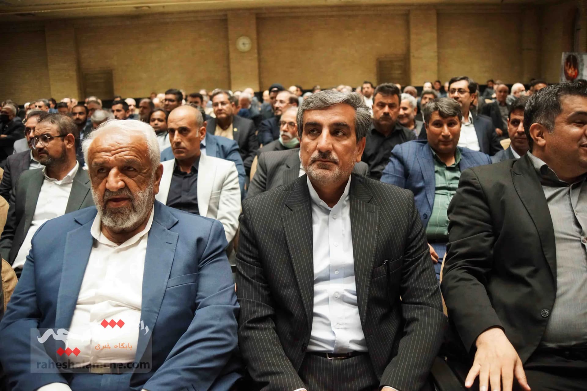 مراسم ختم مادر همسر منوچهر متکی چه خبر بود؟ +تصاویر کامل — تصویر 97