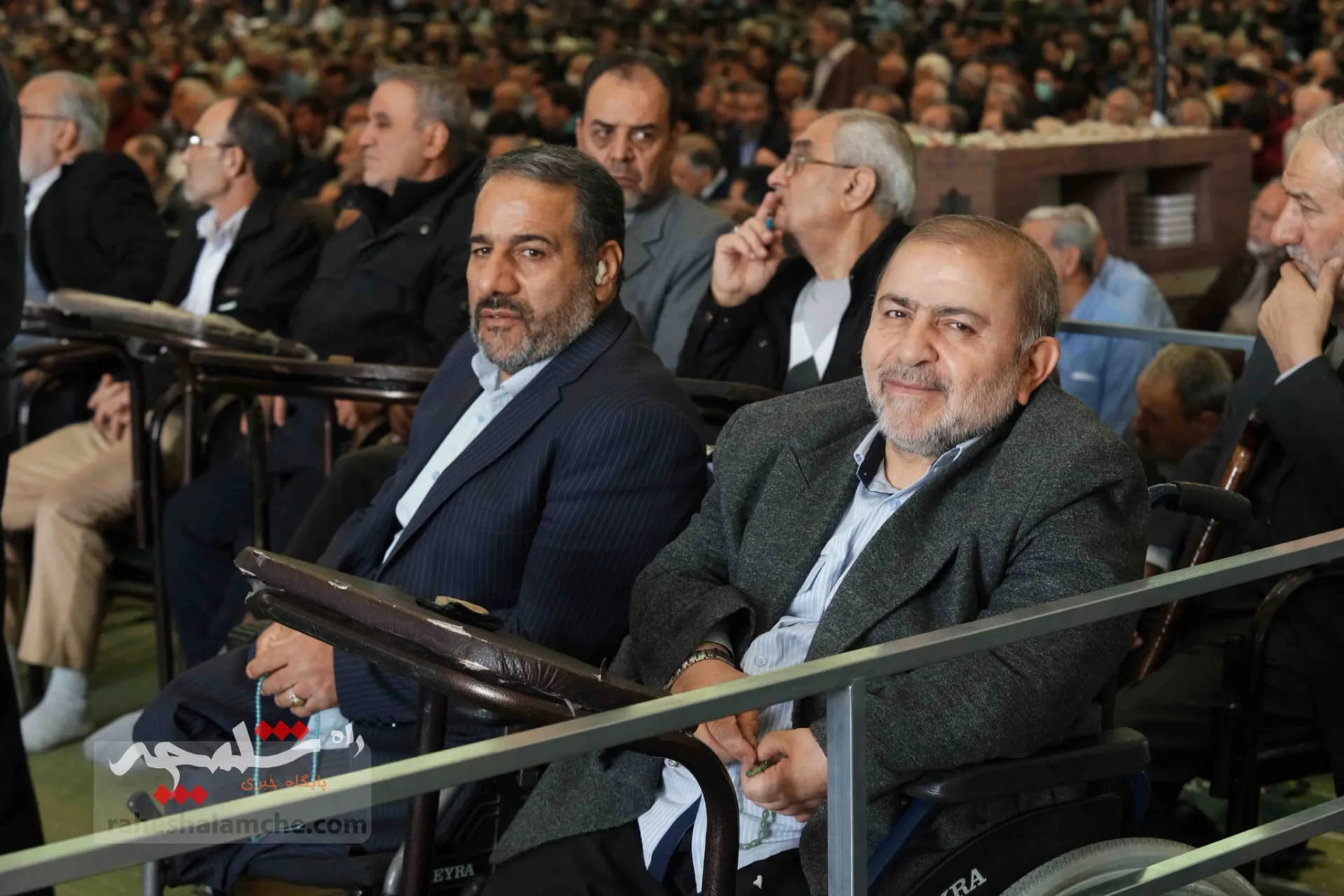 نمازجمعه این هفته تهران به امامت آیتالله خاتمی برگزار شد +تصاویر — تصویر 20