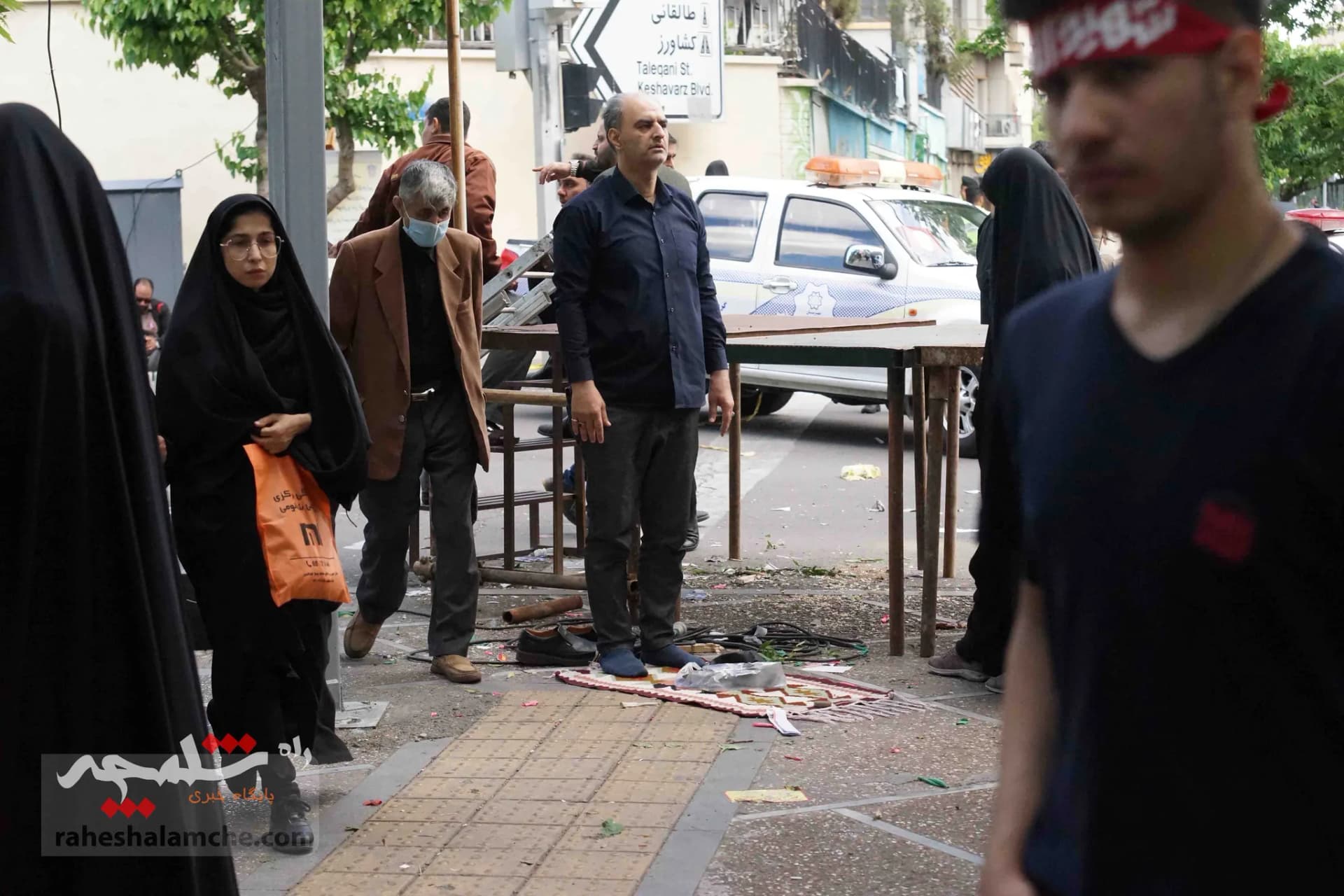 گزارش تصویری حاشیههای نمازجمعه امروز تهران در روز قدس — تصویر 70