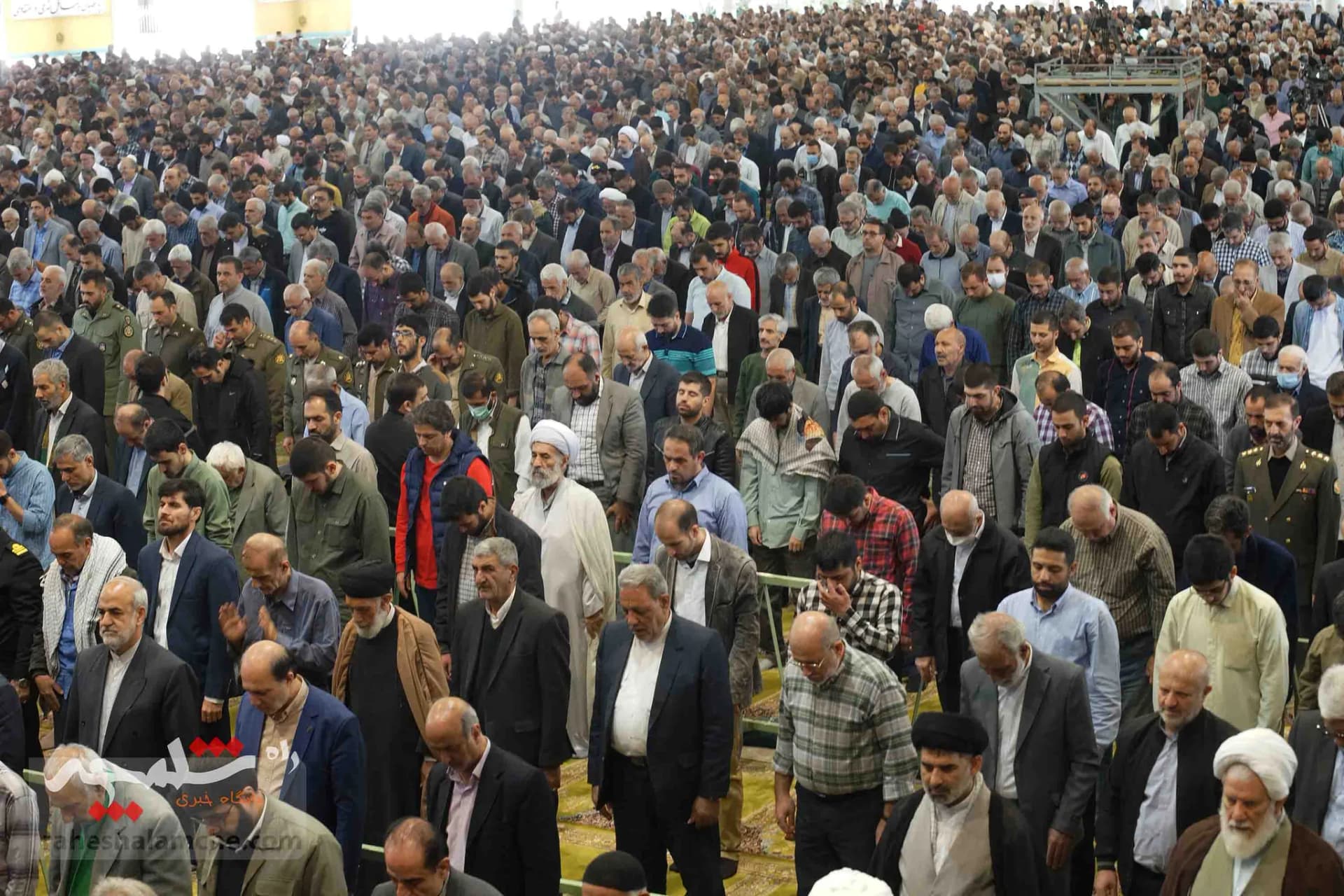 تصاویر این هفته نمازجمعه تهران بر خلاف برخی از رسانهها! — تصویر 43