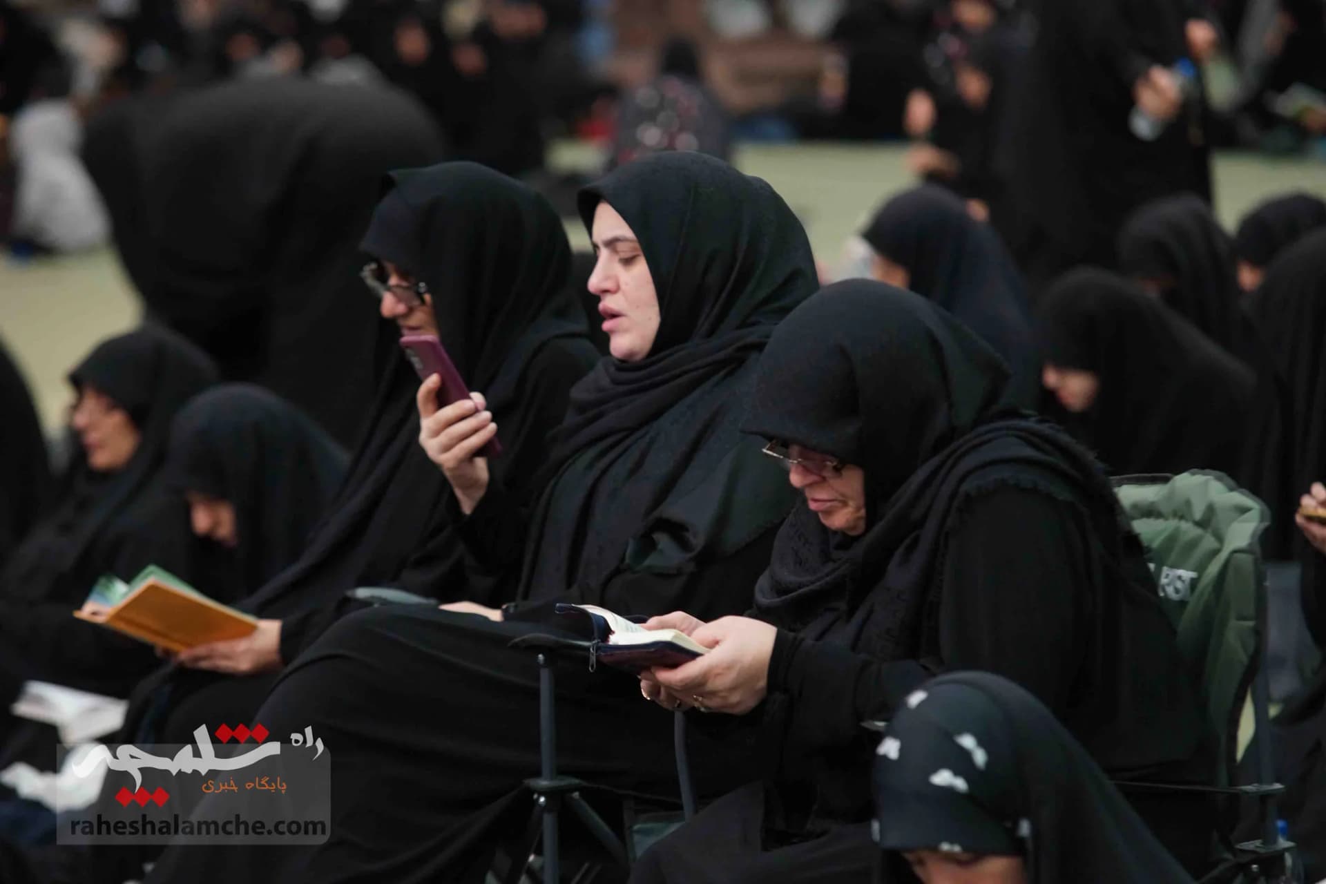 مراسم اولین شب از لیالی قدر برگزار شد — تصویر 21