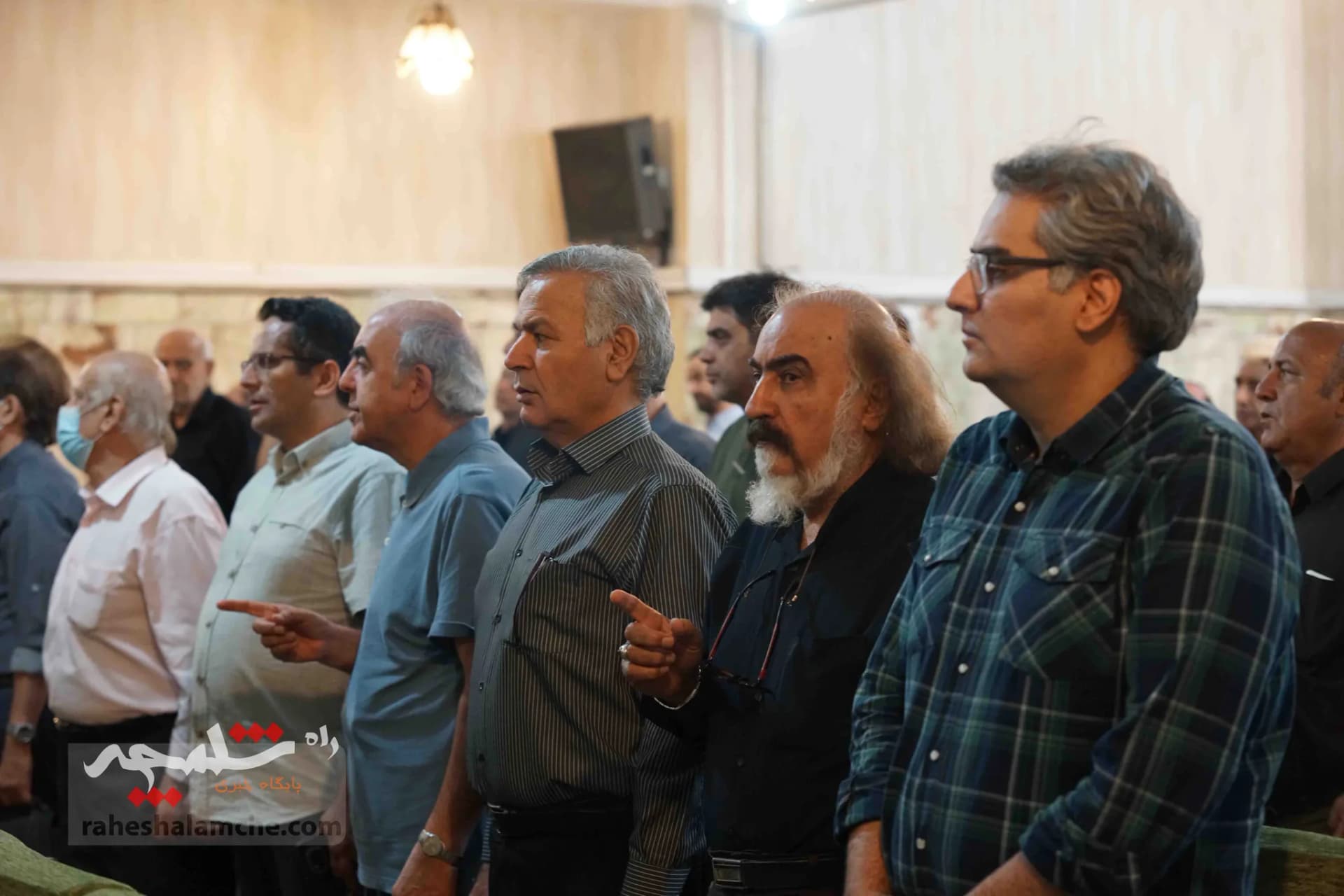 مراسم ختم «خسرو امیرصادقی» برگزار شد +تصاویر — تصویر 71