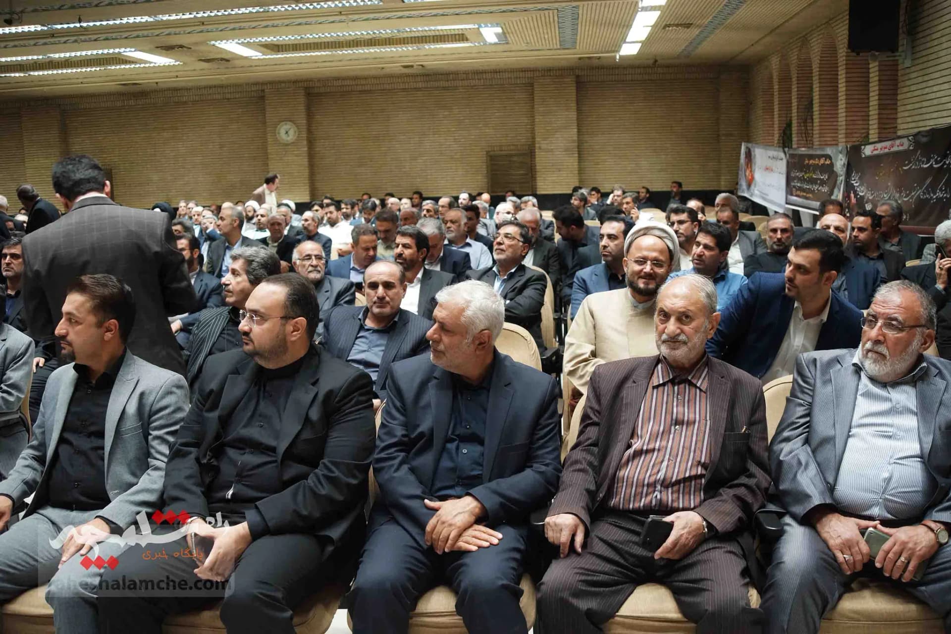 مراسم ختم مادر همسر منوچهر متکی چه خبر بود؟ +تصاویر کامل — تصویر 93