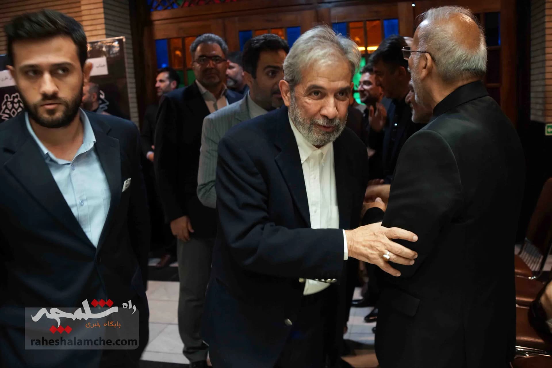 مراسم ختم مادر همسر منوچهر متکی چه خبر بود؟ +تصاویر کامل — تصویر 13