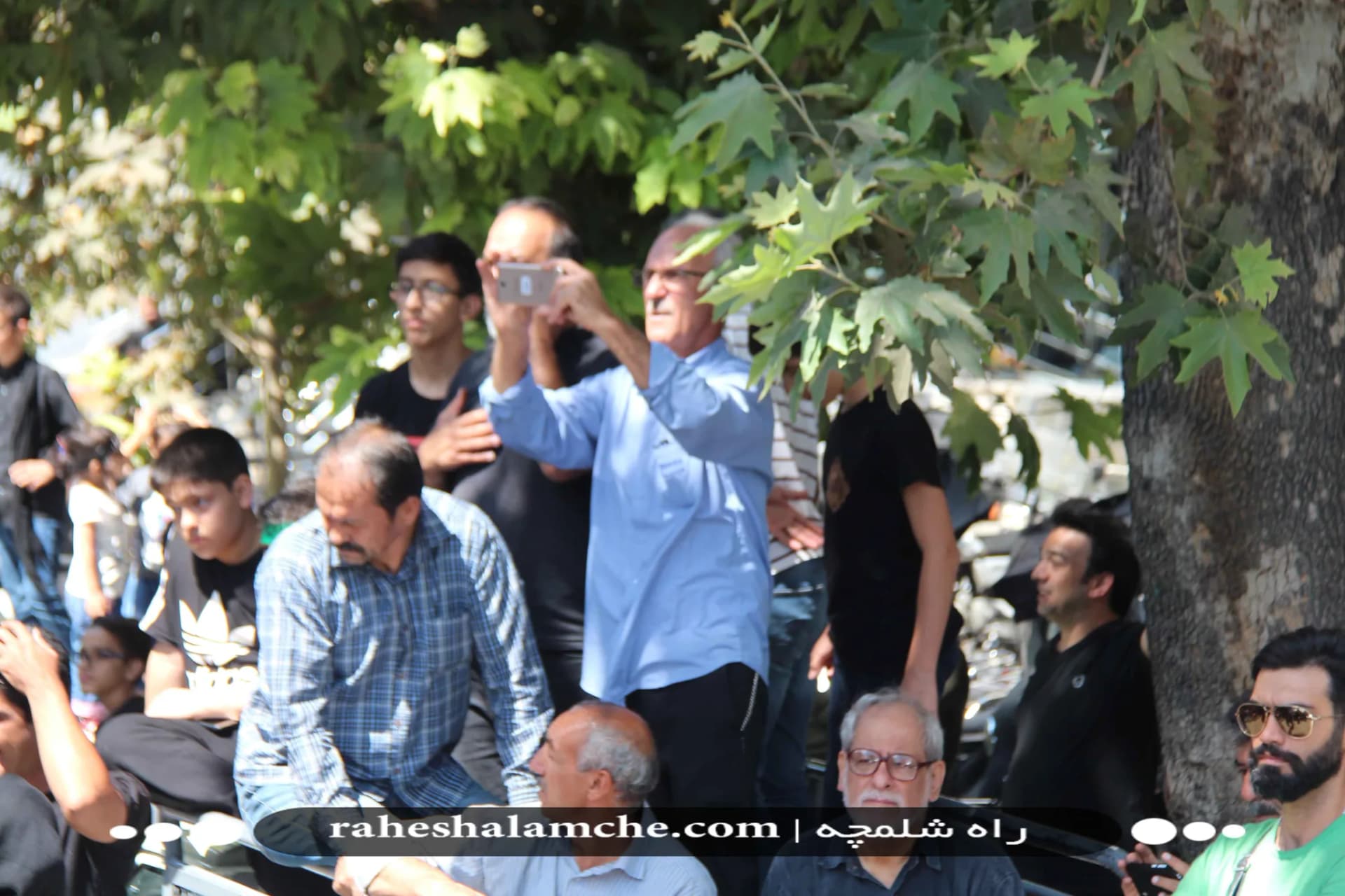بزرگ ترین کاروان علامت کشی و دسته عزاداری بنیاسد در تهران/ تصاویر — تصویر 37