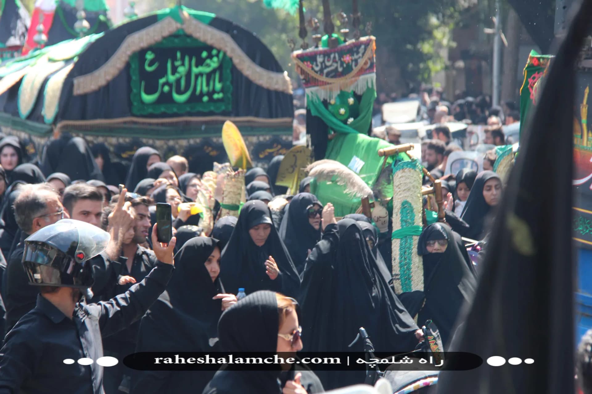بزرگ ترین کاروان علامت کشی و دسته عزاداری بنیاسد در تهران/ تصاویر — تصویر 24