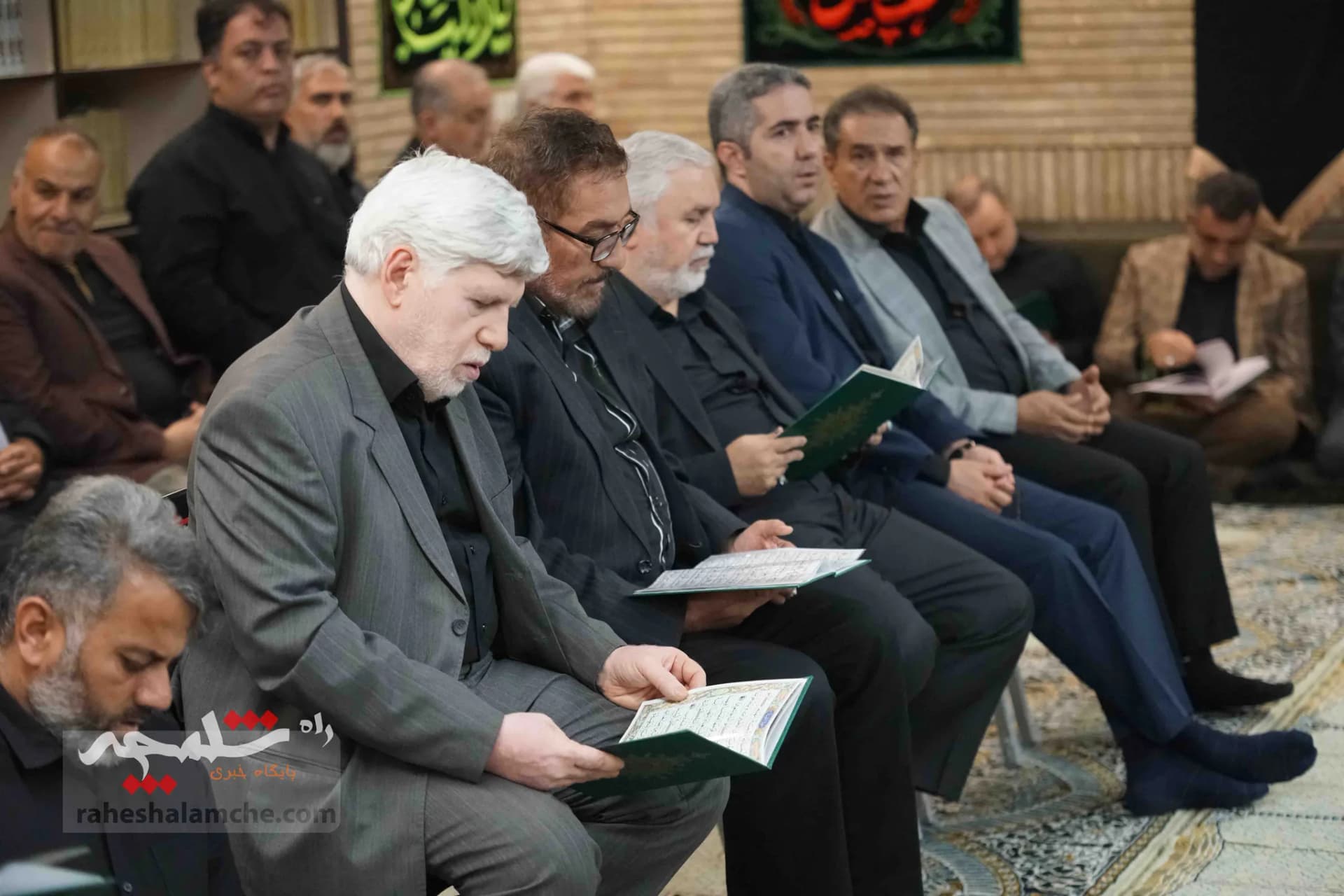احمدینژادیها برای ختم همسر مرتضی تمدن سنگ تمام گذاشتند +تصاویر — تصویر 6