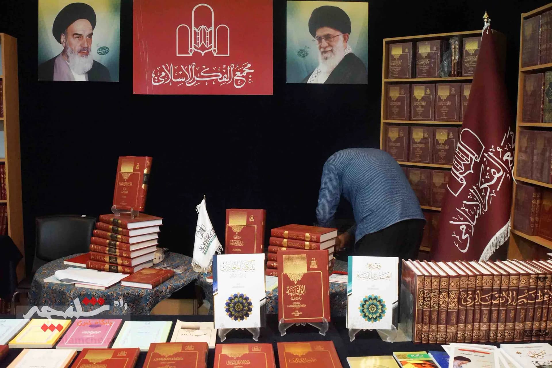 گزارش تصویری متفاوت از نمایشگاه کتاب تهران — تصویر 37