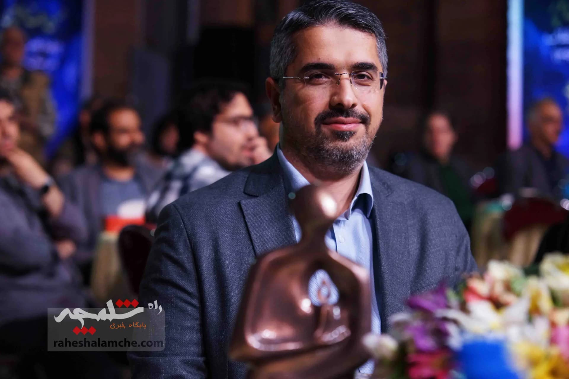 چهره هنر انقلاب سال ۱۴۰۲ انتخاب شد +تصاویر — تصویر 13