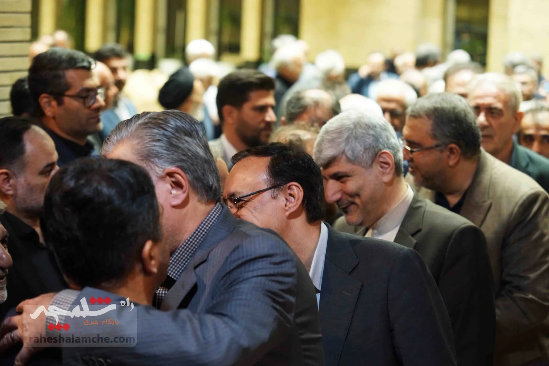 مراسم ختم مادر همسر منوچهر متکی چه خبر بود؟ +تصاویر کامل — تصویر 163