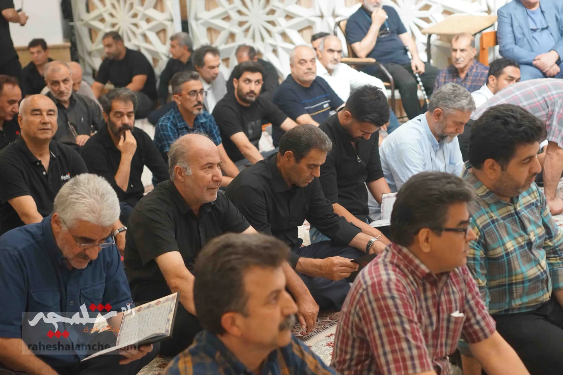 برگزاری مراسم ترحیم زندهیاد «حسین کنفی» در حوزه هنری +تصاویر — تصویر 25