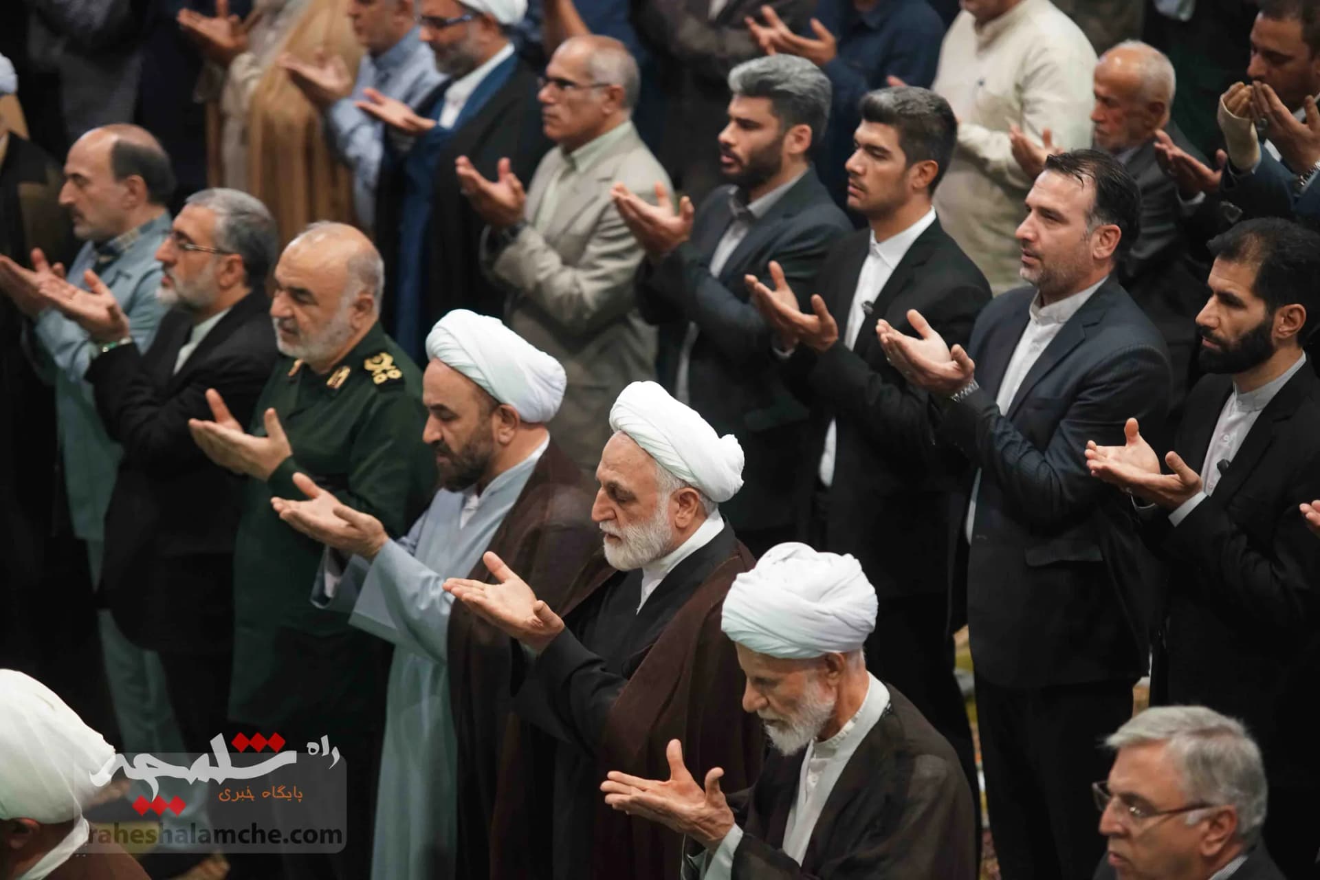 گزارش تصویری نمازجمعه 31 شهریور تهران — تصویر 48