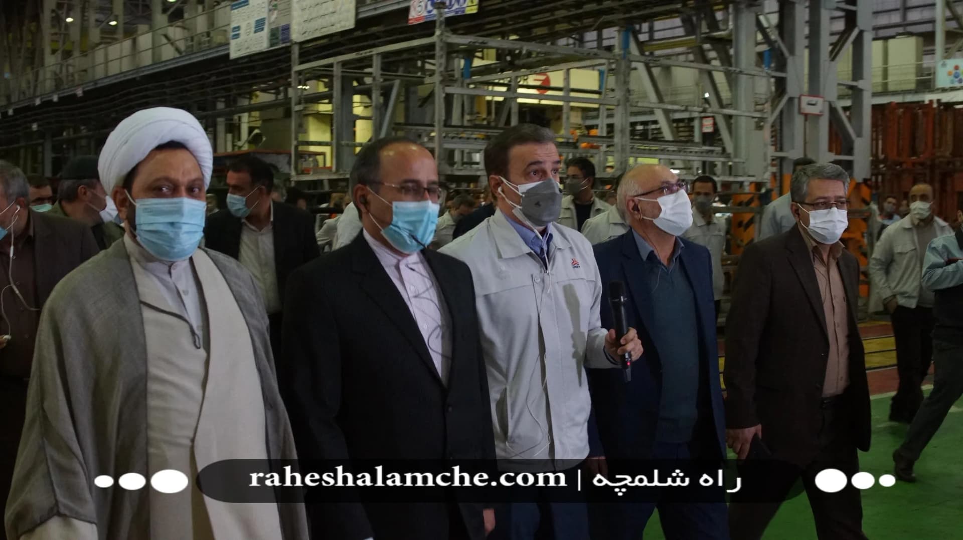 افتتاح بزرگترین خط پرس رباتیک بدنه خودرو کشور با حضور عضو هیئت رئیسه مجلس +تصاویر — تصویر 21