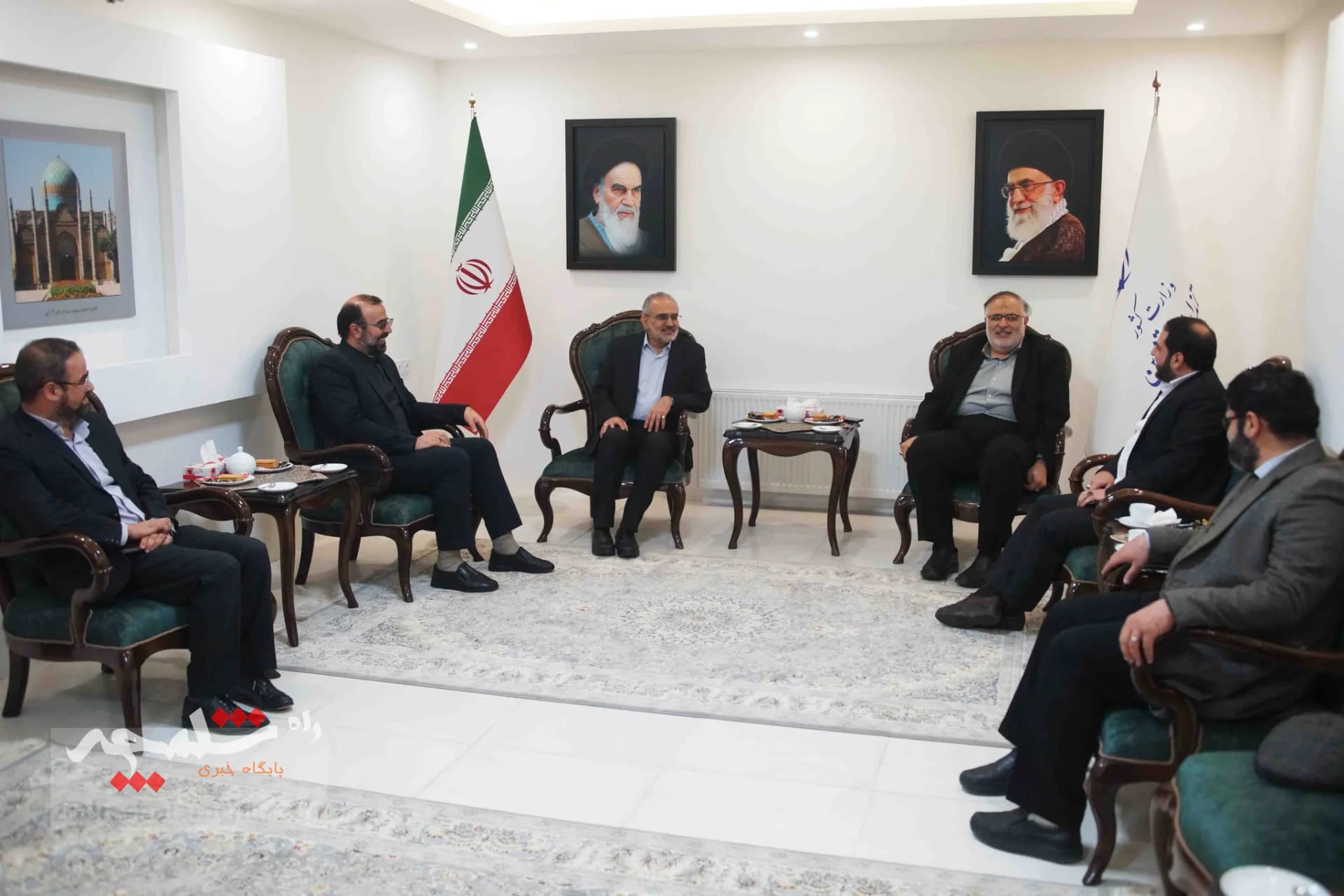 برگزاری همایش«مقاومت و جهان آینده» با حضور معاون رئیسجمهور در قزوین +تصاویر — تصویر 1