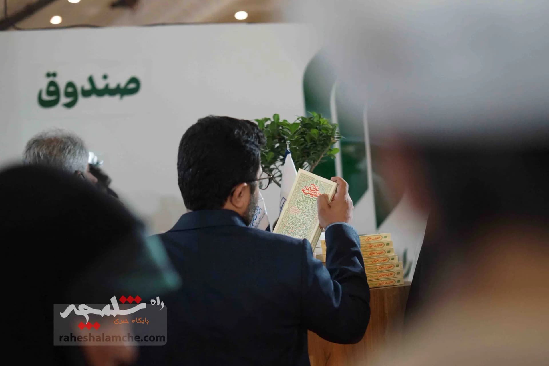 گزارش تصویری متفاوت از نمایشگاه کتاب تهران — تصویر 16