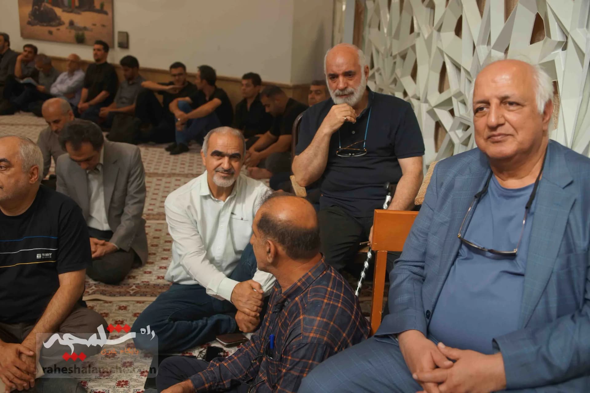 برگزاری مراسم ترحیم زندهیاد «حسین کنفی» در حوزه هنری +تصاویر — تصویر 18