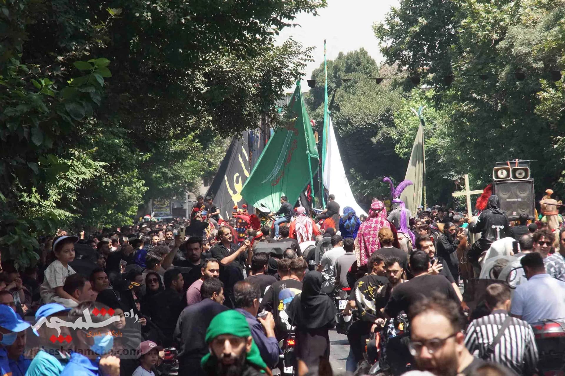 عزاداری خاص در تهران +تصاویر — تصویر 32