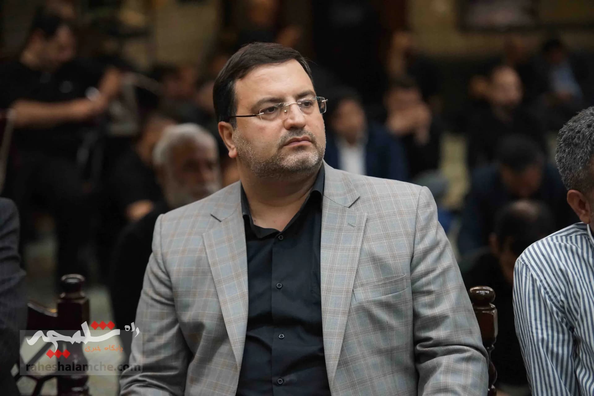 احمدینژادیها برای ختم همسر مرتضی تمدن سنگ تمام گذاشتند +تصاویر — تصویر 113