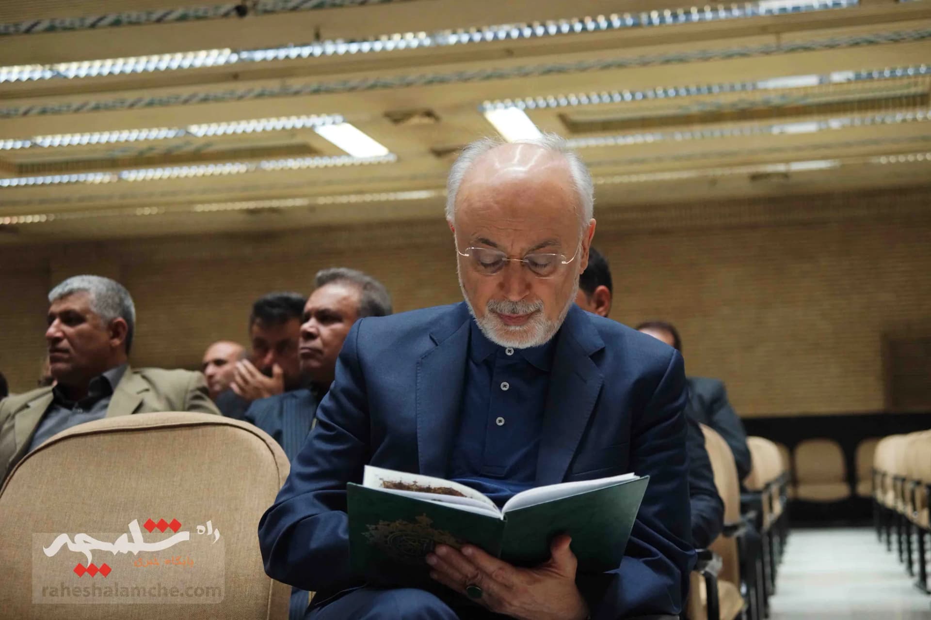 مراسم ختم مادر همسر منوچهر متکی چه خبر بود؟ +تصاویر کامل — تصویر 18