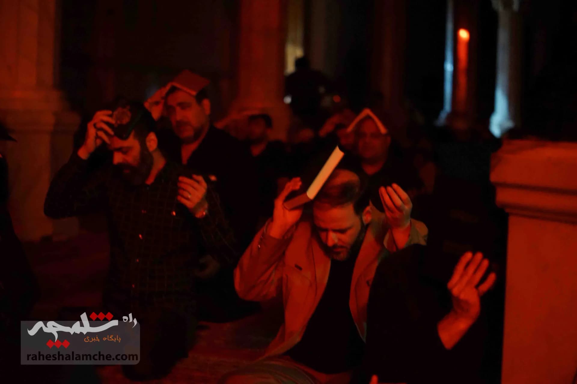 گزارش تصویری مراسم شب قدر و وداع با شهید گمنام در مدرسه عالی شهید مطهری — تصویر 72