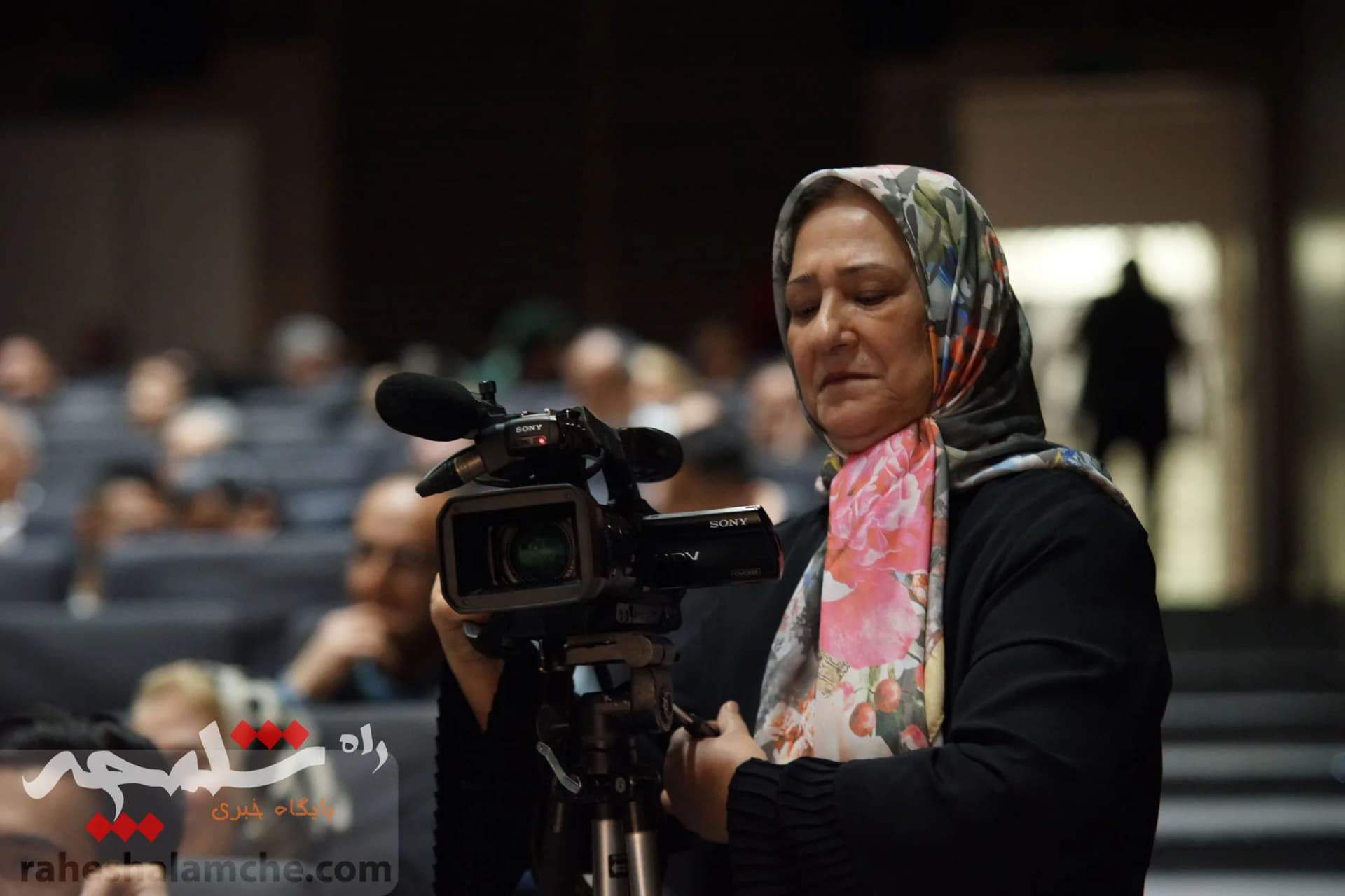 حاشیههای تصویری اکران خصوصی فیلم «تصویرم در آینه نیست» — تصویر 43