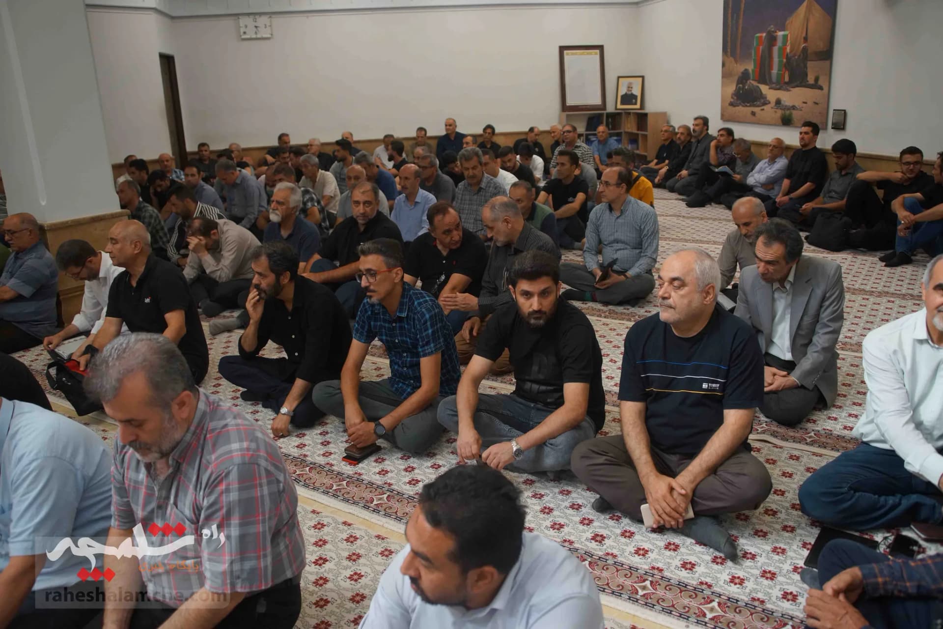 برگزاری مراسم ترحیم زندهیاد «حسین کنفی» در حوزه هنری +تصاویر — تصویر 19