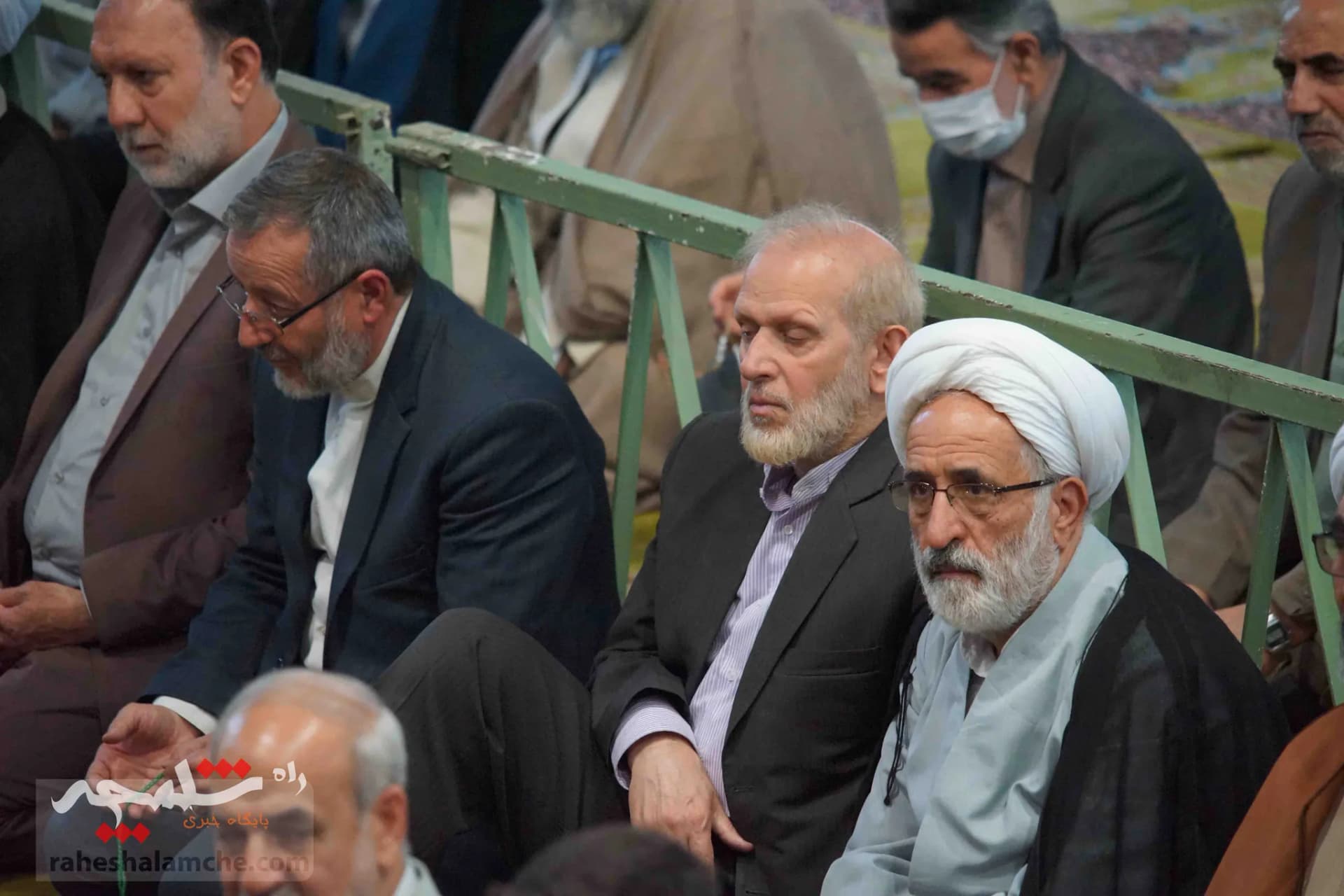 نمازجمعه امروز تهران(22 اردیبهشت) در دانشگاه تهران برگزار شد +تصاویر — تصویر 12