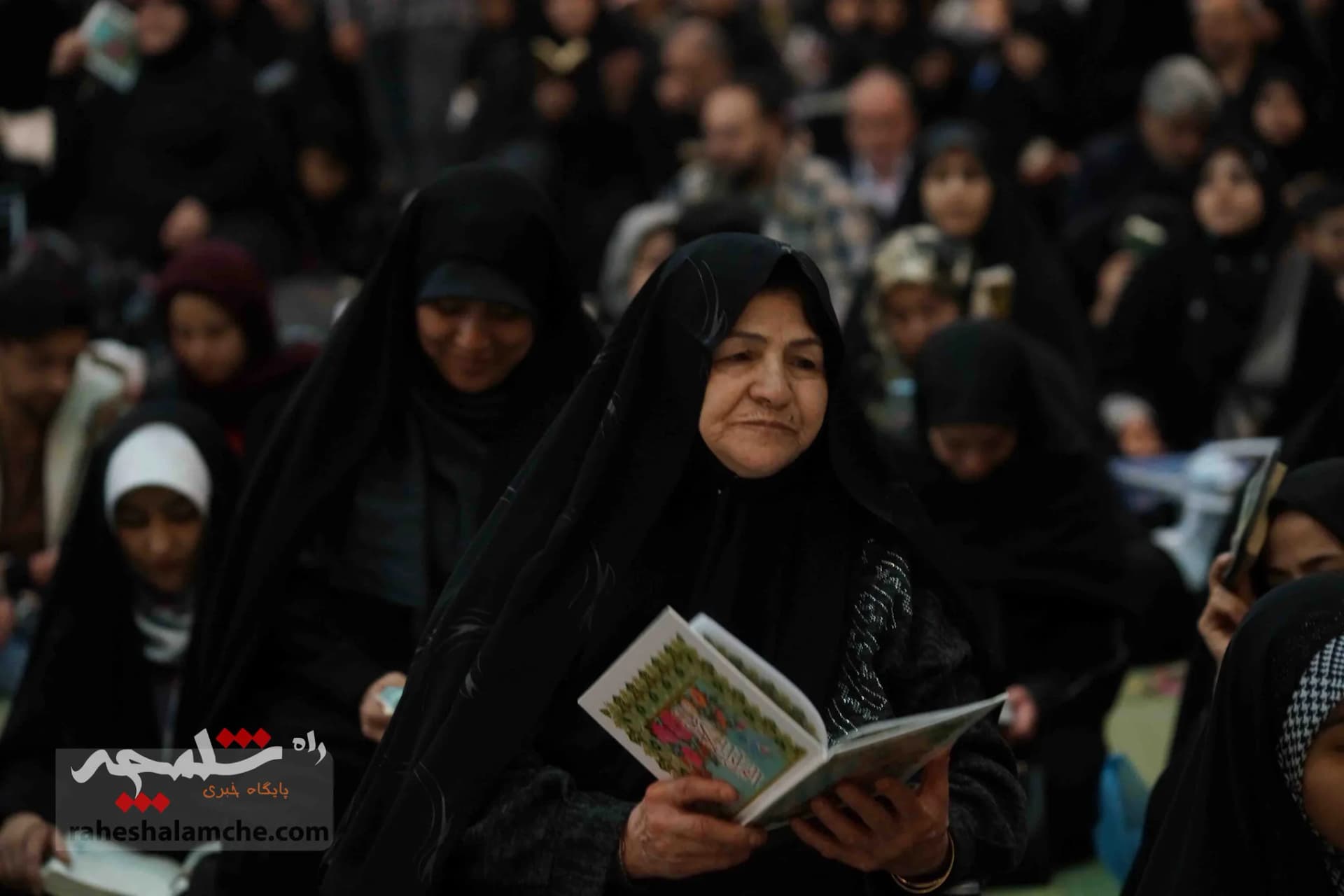 مراسم اولین شب از لیالی قدر برگزار شد — تصویر 61