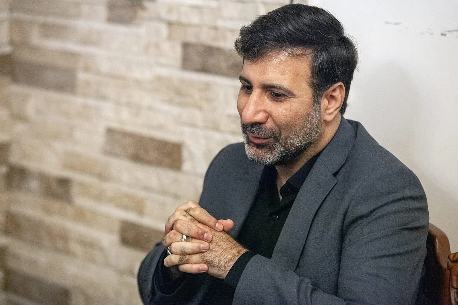 دیدار سخنگوی شورای نگهبان با خانواده شهیده ناظر «الههسادات میرشفیعیان» — تصویر 1