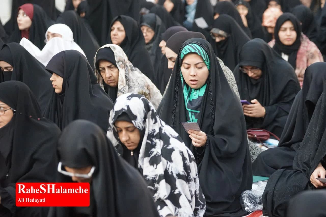 اقامه نماز طلب باران در ایران و امامزاده صالح(ع) تجریش تهران برگزار شد +تصاویر — تصویر 19