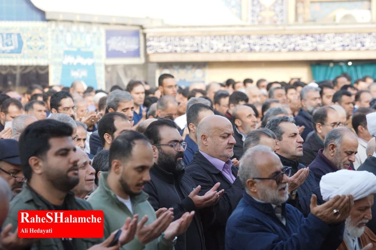 اقامه نماز طلب باران در ایران و امامزاده صالح(ع) تجریش تهران برگزار شد +تصاویر — تصویر 44