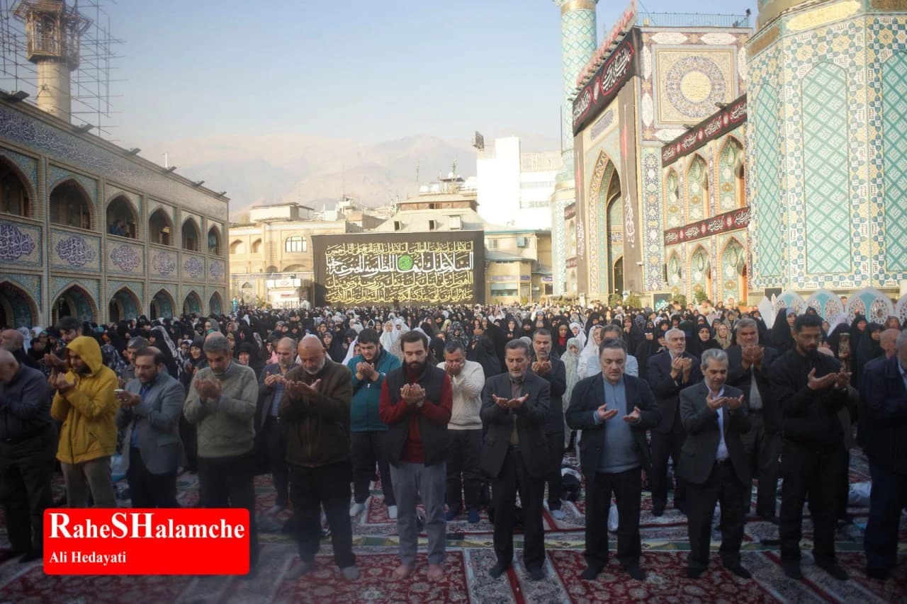 اقامه نماز طلب باران در ایران و امامزاده صالح(ع) تجریش تهران برگزار شد +تصاویر — تصویر 40