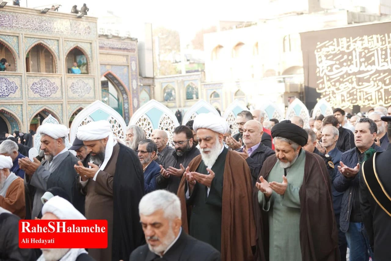 اقامه نماز طلب باران در ایران و امامزاده صالح(ع) تجریش تهران برگزار شد +تصاویر — تصویر 69