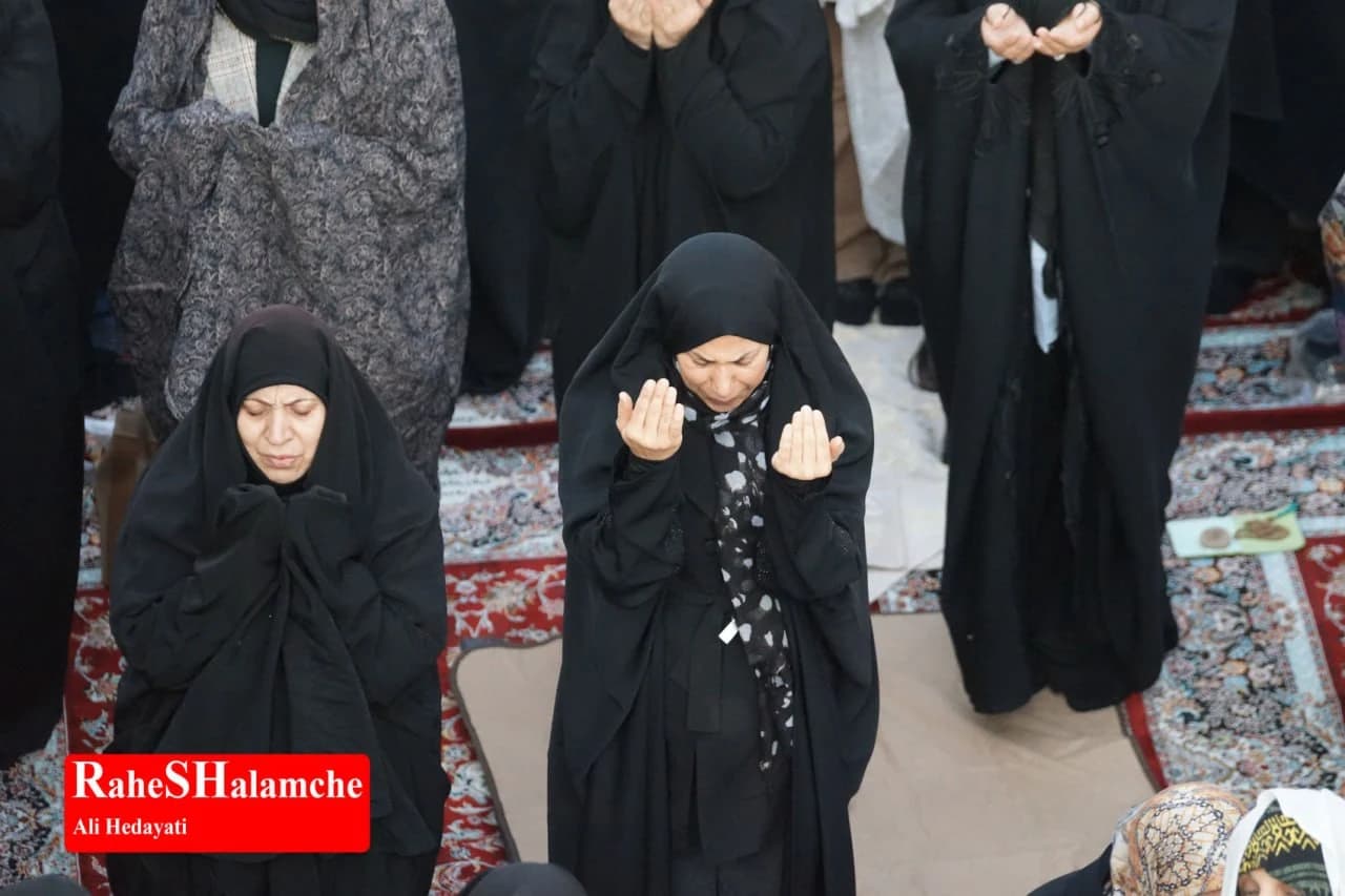 اقامه نماز طلب باران در ایران و امامزاده صالح(ع) تجریش تهران برگزار شد +تصاویر — تصویر 59